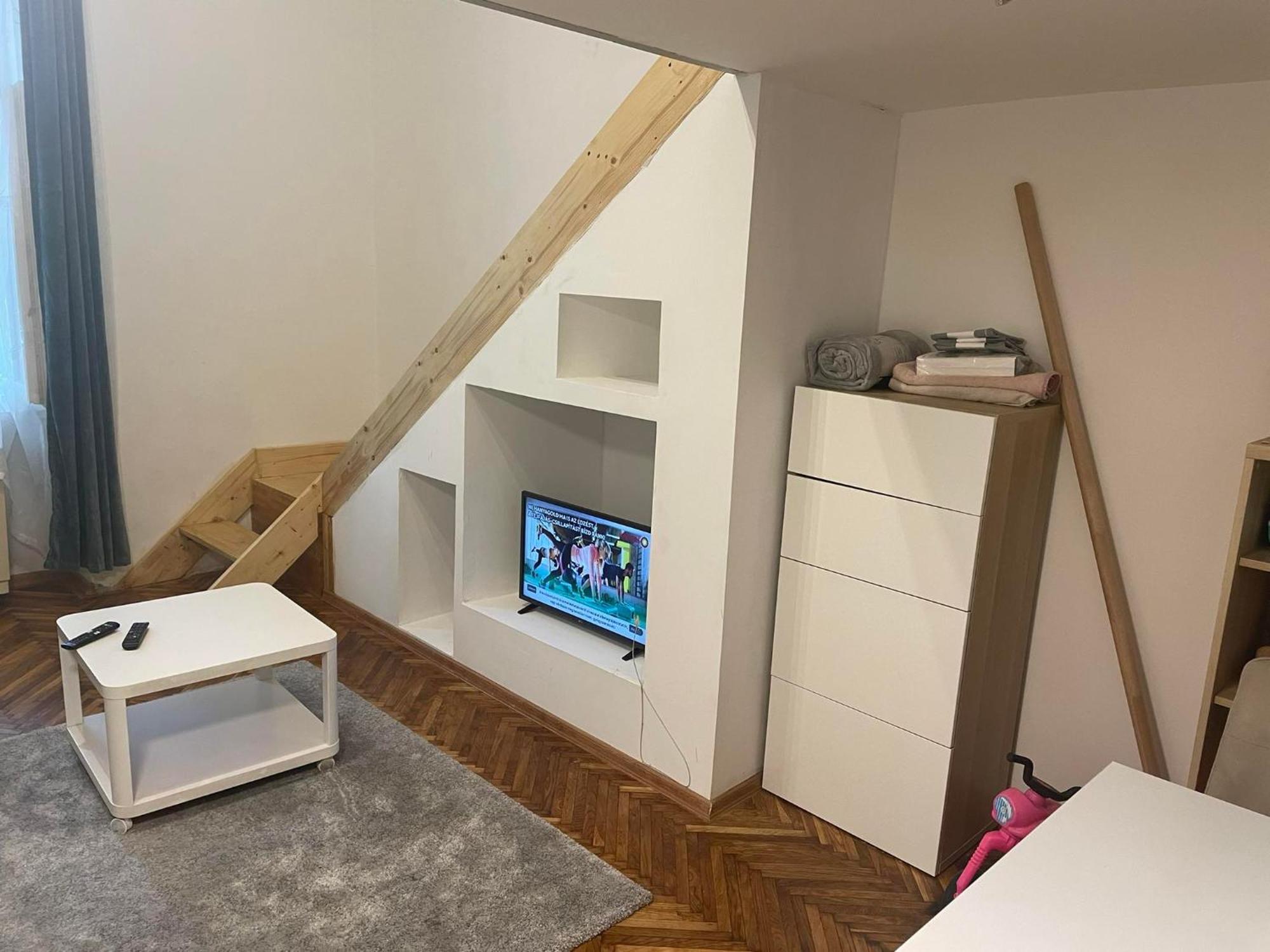 Gogolove Cozy Apartment Budapest Exterior photo